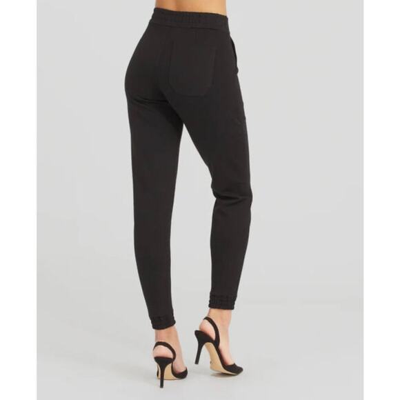 Spanx Classic Black The Perfect Pant Jogger - Picture 3 of 12